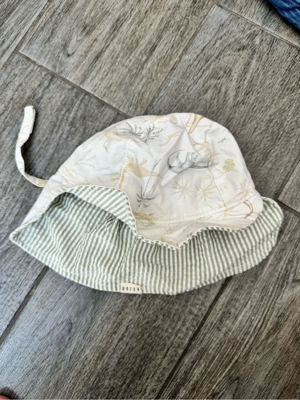 Reversible Kids Bucket Hat in Cream Dinosaur Print and Green Stripe